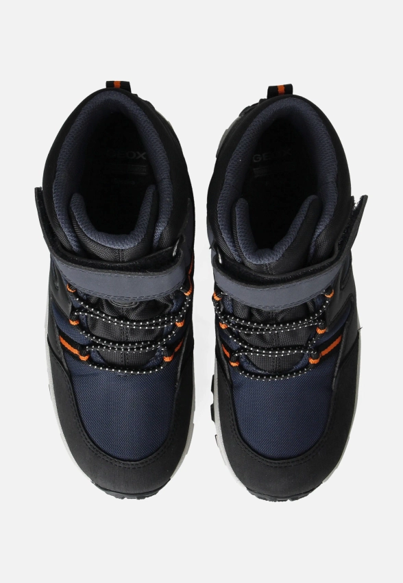 OCIEPLANE TRZEWIKI MŁODZIEŻOWE GEOX J46FRD 050FU