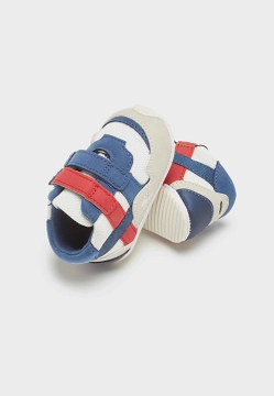 BUTY DLA NOWORODKA MAYORAL 9512