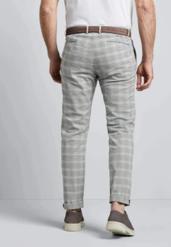 MĘSKIE SPODNIE MATERIAŁOWE W KRATĘ CHINOSY BUGATTI 4890 36316