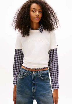 T-SHIRT DAMSKI Z KRÓTKIM RĘKAWEM TOMMY JEANS DW0DW22458