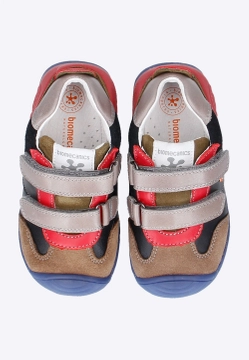 TRZEWIKI CHŁOPIĘCE BIOMECANICS 201130