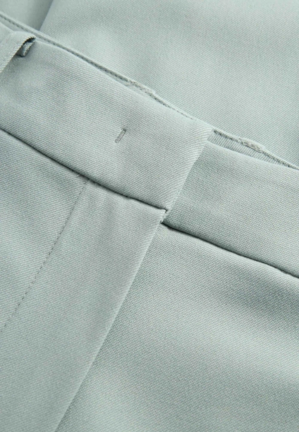 GARNITUROWE SPODNIE DAMSKIE Z DOMIESZKĄ WISKOZY JOOP! 30100443