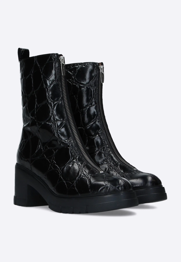 SKÓRZANE BOTKI MARKI WONDERS H-4420