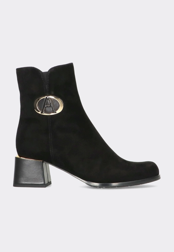 SKÓRZANE ELEGANCKIE BOTKI ACCADEMIA 7325