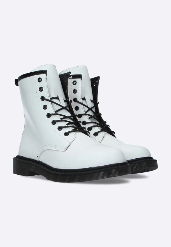 DAMSKIE BOTKI Z KOLEKCJI JAJA 8390J2