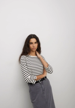 T-SHIRT DAMSKI YERSE 42007