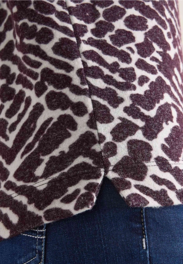 SWETER DAMSKI Z GRAFICZNYM NADRUKIEM Z MIESZAKI WISKOZY CECIL 4 324148