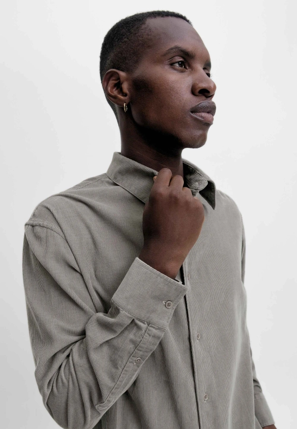 SZTRUKSOWA KOSZULA MĘSKA Z DŁUGIM RĘKAWEM JACK & JONES 12282351