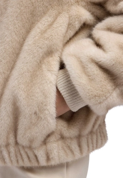 FUTERKO DAMSKIE Z KAPTUREM GEOX SPHERICA W5620G T3277