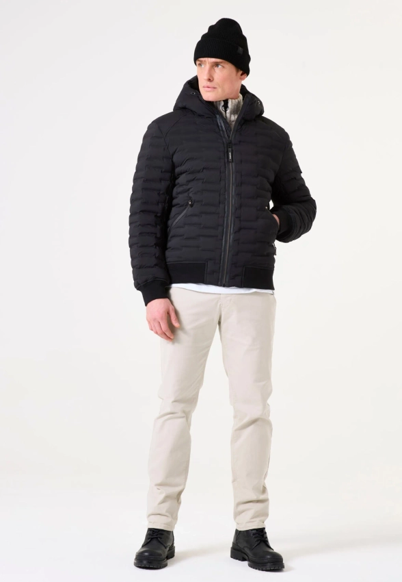 PIKOWANA KURTKA MĘSKA Z KAPTUREM GARCIA JEANS GJ510901