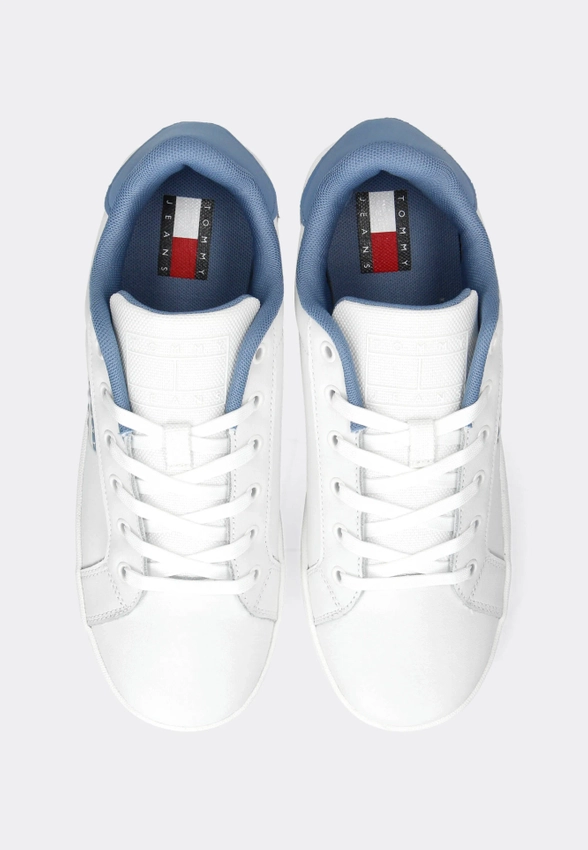 SKÓRZANE SNEAKERSY NA PLATFORMIE TOMMY JEANS EN0EN02518