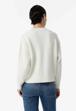 SWETER DAMSKI Z WARKOCZOWYM WZOREM TIFFOSI 10051316