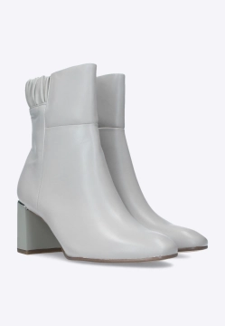 SKÓRZANE BOTKI NA OBCASIE MARKI TAMARIS 1-25340-27