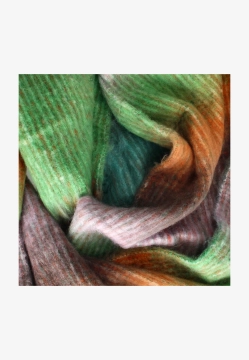 CIEPŁY KOLOROWY SZAL DAMSKI Z FRĘDZLAMI PEPE MOLL 252818