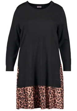 DZIANINOWA SUKIENKA ZE WZOREM W PANTERKĘ NA DOLE SAMOON 382201-25309