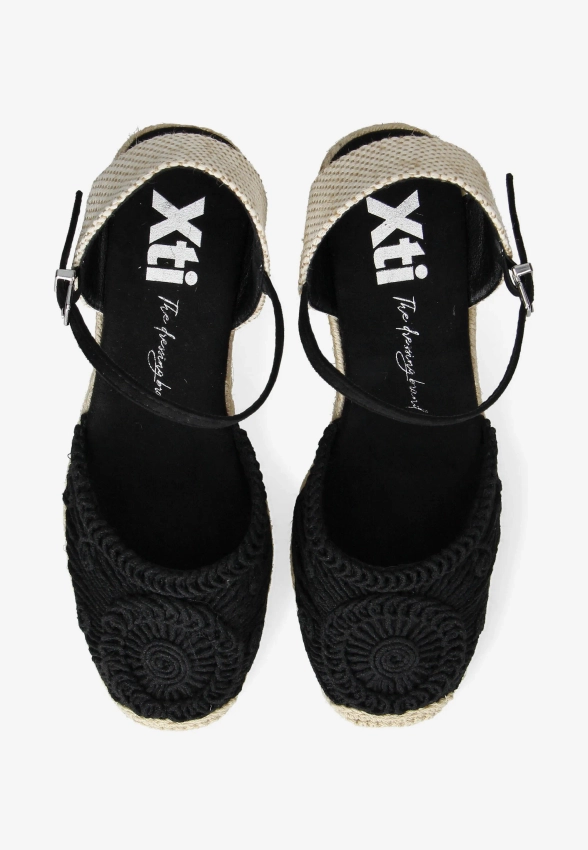 SANDAŁY DAMSKIE NA KOTURNIE XTI 143845