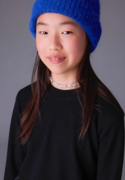 BLUZKA DZIEWCZĘCA Z PŁATKAMI MAYORAL 7030