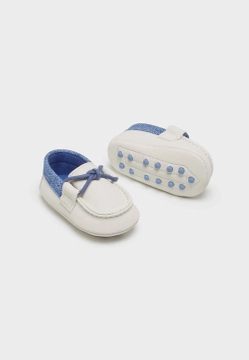 BUTY DLA NOWORODKA MAYORAL 9506
