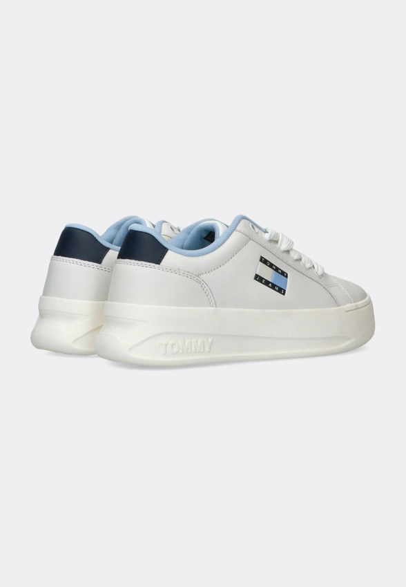 SKÓRZANE SNEAKERSY DAMSKIE TOMMY JEANS EN0EN02500