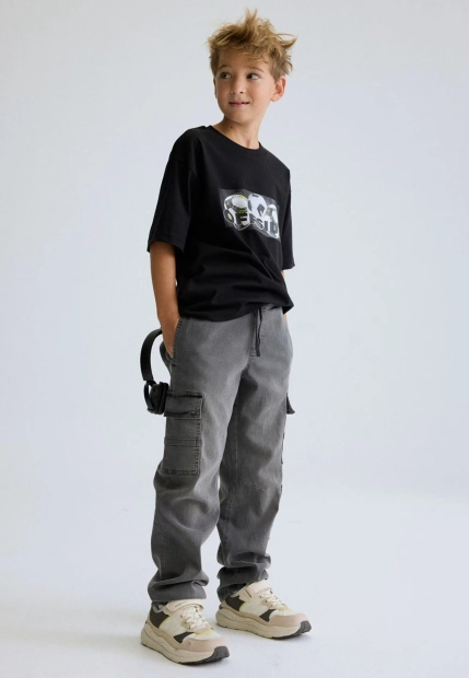 T-SHIRT CHŁOPIĘCY Z KRÓTKIM RĘKAWEM I NADRUKIEM MAYORAL 6033