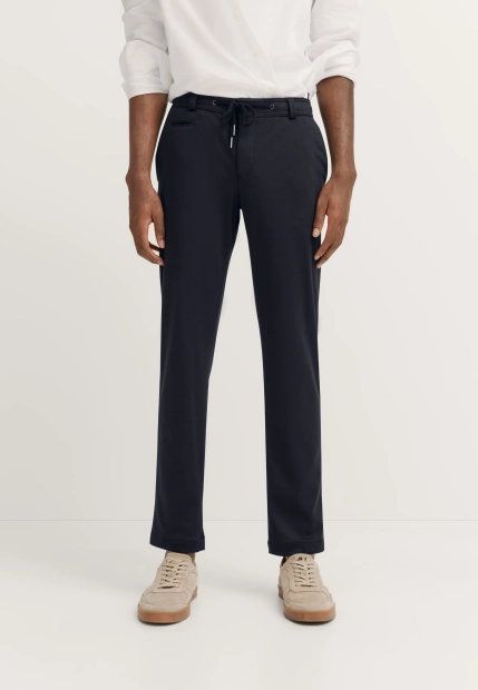 SPODNIE MĘSKIE O SPORTOWYM KRÓJU BUGATTI 4036 36827